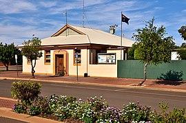 Leonora shire offices, 2018 (02).jpg