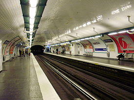 Rambuteau métro 01.jpg