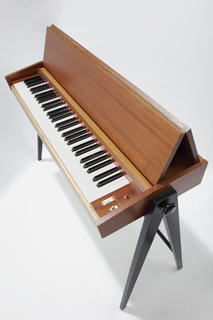 Hohner Pianet N Version II.jpg