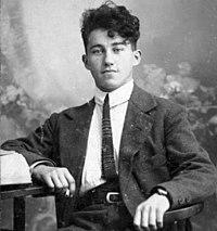 Adi dassler young.jpg