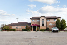 Zanesville Municipal Airport terminal building.jpg