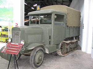 SOMUA MCG Saumur 01.jpg