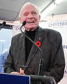 Bill Davis (15557626599).jpg