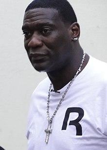 Shawn Kemp (9523772347) (cropped).jpg
