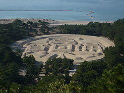 Sand Coin Effigy (Zenigata Sazo) in Kotohiki Park