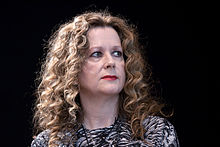 Laurell Kaye Hamilton 20100328 Salon du livre de Paris 1.jpg