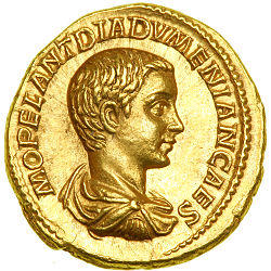 Gold coin depicting Diadumenian