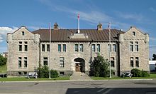 Manège militaire de Lévis 01.jpg