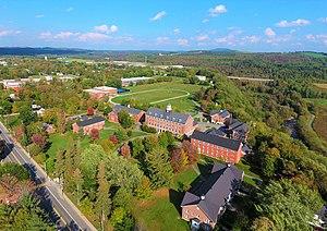 Stanstead College aerial view.jpg