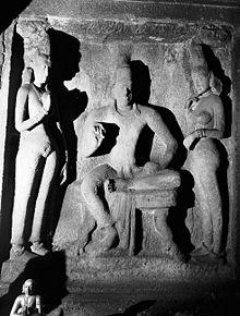 Simhavishnu portrait in stone.jpg