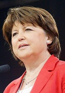 Martine Aubry - avril 2012 (3) crop.jpg