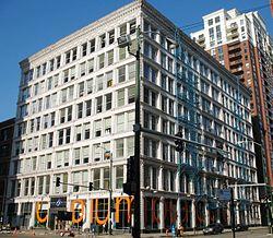 20070613 Ludington Building crop.JPG