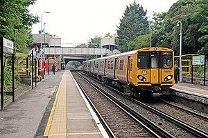 To Kirkby, Fazakerley Railway Station (geograph 2995837).jpg