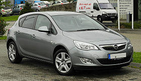 Opel Astra Design Edition (J) – Frontansicht (1), 14. August 2011, Heiligenhaus.jpg