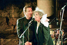 Ehud Manor and Ofra Fuchs.jpg