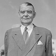 Portrait of Hjalmar Riiser-Larsen.jpg