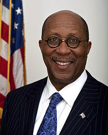 Ron Kirk official portrait.jpg