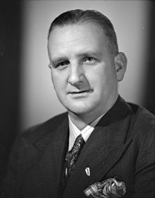 Tom Skinner.jpg
