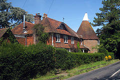 The Oast House, Pikes Lane, Crowhurst, Surrey - geograph.org.uk - 1455395.jpg