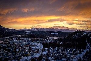 Sunset, in Whitehorse, Yukon 2013.jpg