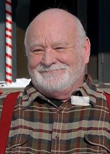 Brian Doyle Murray - Christmas Under Wraps 2014 (QpcpZ AHy8M).jpg