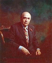PM Amir Abbas Hoveyda.jpg