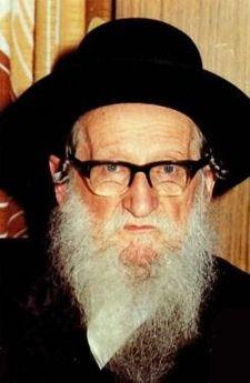 Yitzchok Yaakov Weiss.jpg