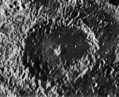 Leeuwenhoek crater 2033 med.jpg