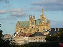Exterior of Cathédrale Saint-Étienne de Metz 02.jpg