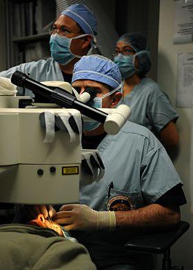 US Navy 100217-N-7032B-023 Capt. David J. Tanzer, specialty leader of Navy Refractive Surgery and director of Refractive Surgery Program at Naval Medical Center San Diego, performs a photorefractive keratectomy (PRK) at Naval T.jpg