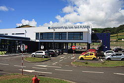 2010-08-09 Flores Airport 01.jpg