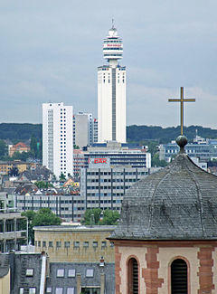 Henninger-turm-ffm002.jpg