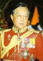 Suchinda Kraprayoon.jpg