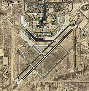 Roswell International Air Center NM 2006 USGS.jpg