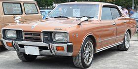 Nissan-Gloria330Brougham.JPG