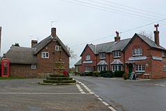 Shapwick, Dorset - geograph.org.uk - 1061168.jpg