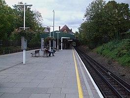 Southfields station look south.JPG
