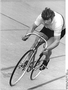 Bundesarchiv Bild 183-P0821-0033, Klaus Grünke.jpg