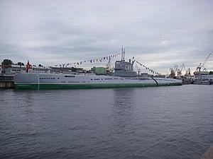 S-189 in Saint Petersburg.JPG