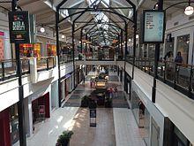 2015-09-24 12 09 40 Interior of the Dulles Town Center Mall in Dulles Town Center, Loudoun County, Virginia.jpg