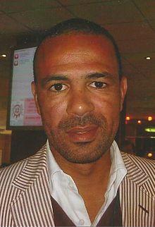 Costinha (footballer born 1974).jpg