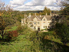 Boxwell Court - from the Monarchs Way - geograph.org.uk - 1014605.jpg
