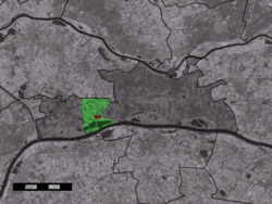 The village centre (red) and the statistical district (light green) of IJzendoorn in the municipality of Neder-Betuwe.