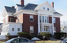 Episcopal Diocesan House Concord NH.jpg