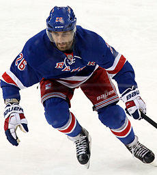 Jarret Stoll - New York Rangers.jpg
