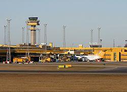 Malmo-Sturup Airport terminal.jpg