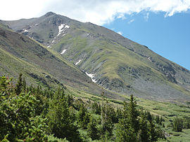 Mt. belford north approach.jpg