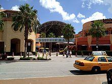 2013-0811-DolphinMall.JPG