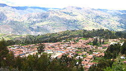 Piscobamba 2011 WideScreen Foto Panorámica.jpg