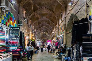 Bazaar de Vakil, Shiraz, Irán, 2016-09-24, DD 48.jpg